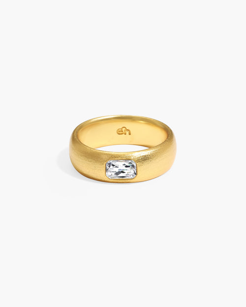 Hush Ring in Gold