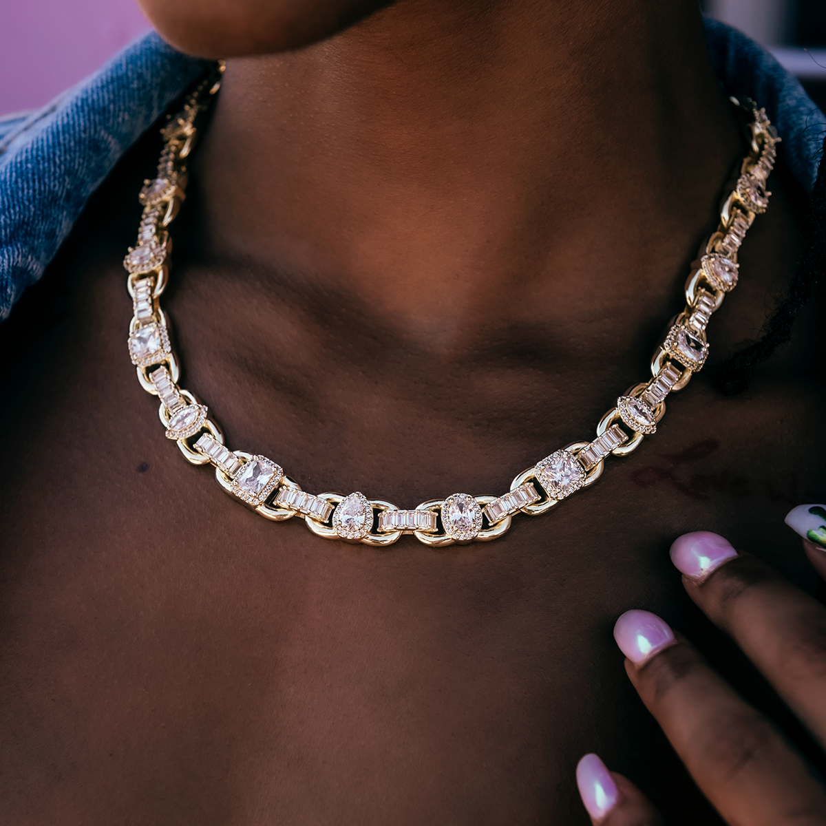 Diamond Cluster Mariner Necklace in Yellow Gold