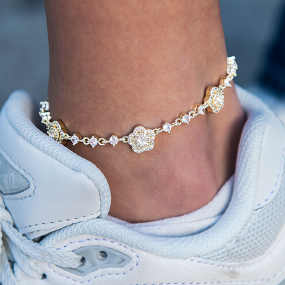 Daisy Anklet in Yellow Gold