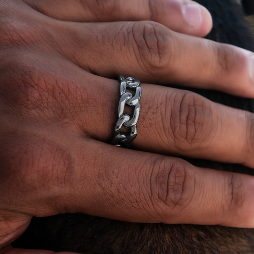 Cuban Band Ring in Matte Black - 7mm