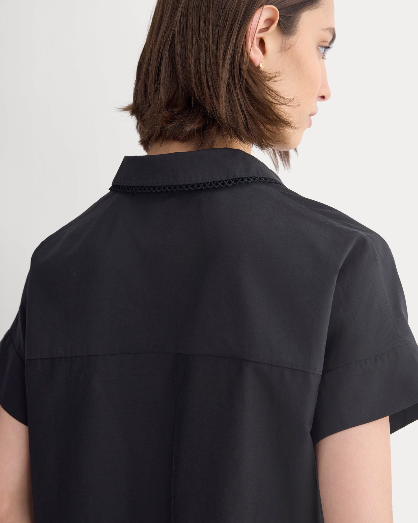 Scalloped-Collar Square Shirt | Black