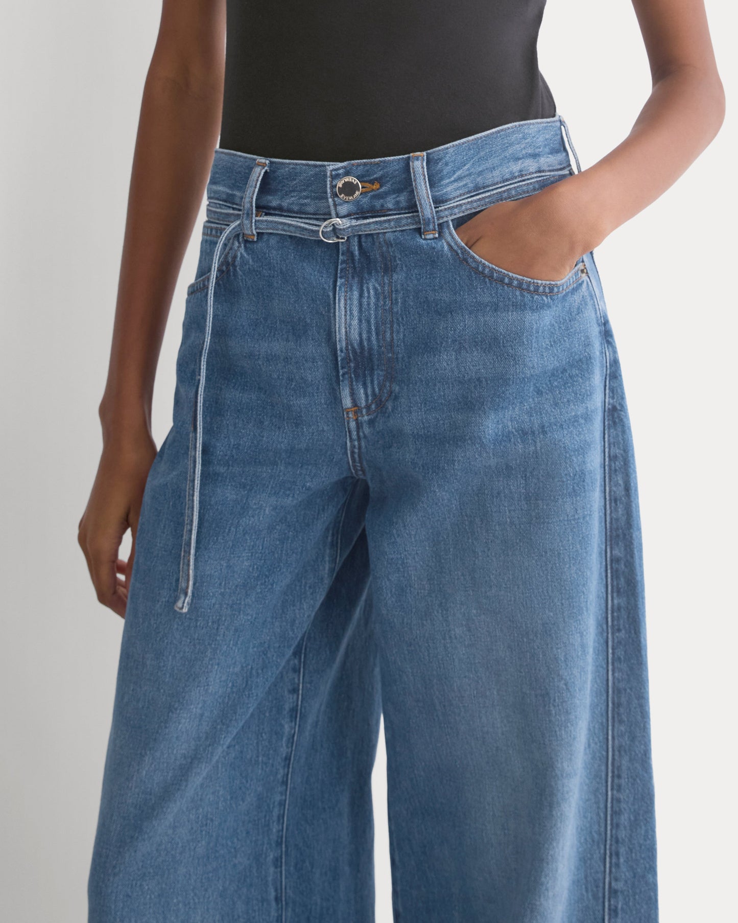 Lightweight Loose Wide-Leg Jean | Medium Indigo | Long