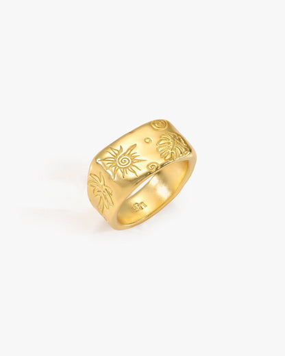 Palma Signet Ring