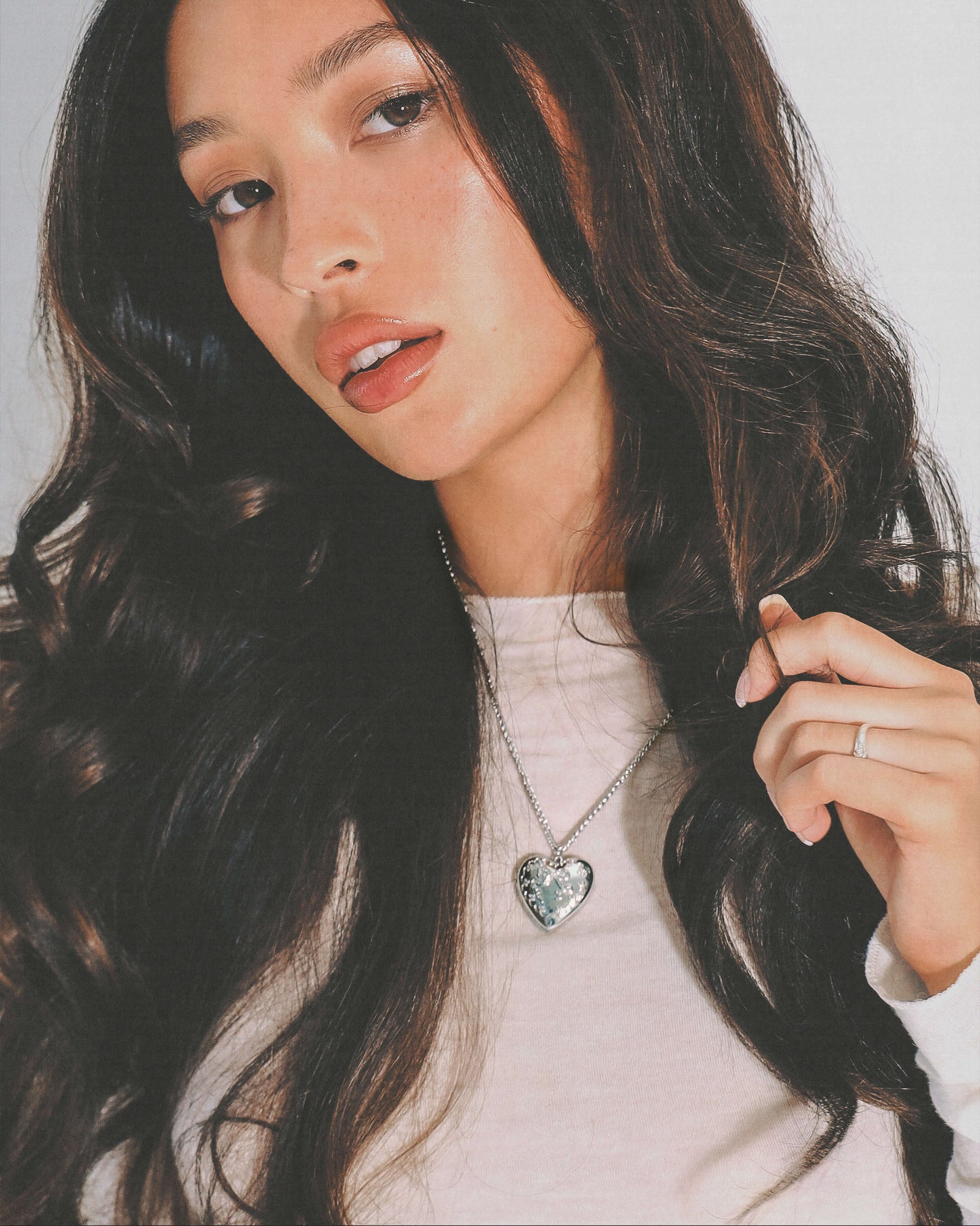 Tender Openable Locket Necklace