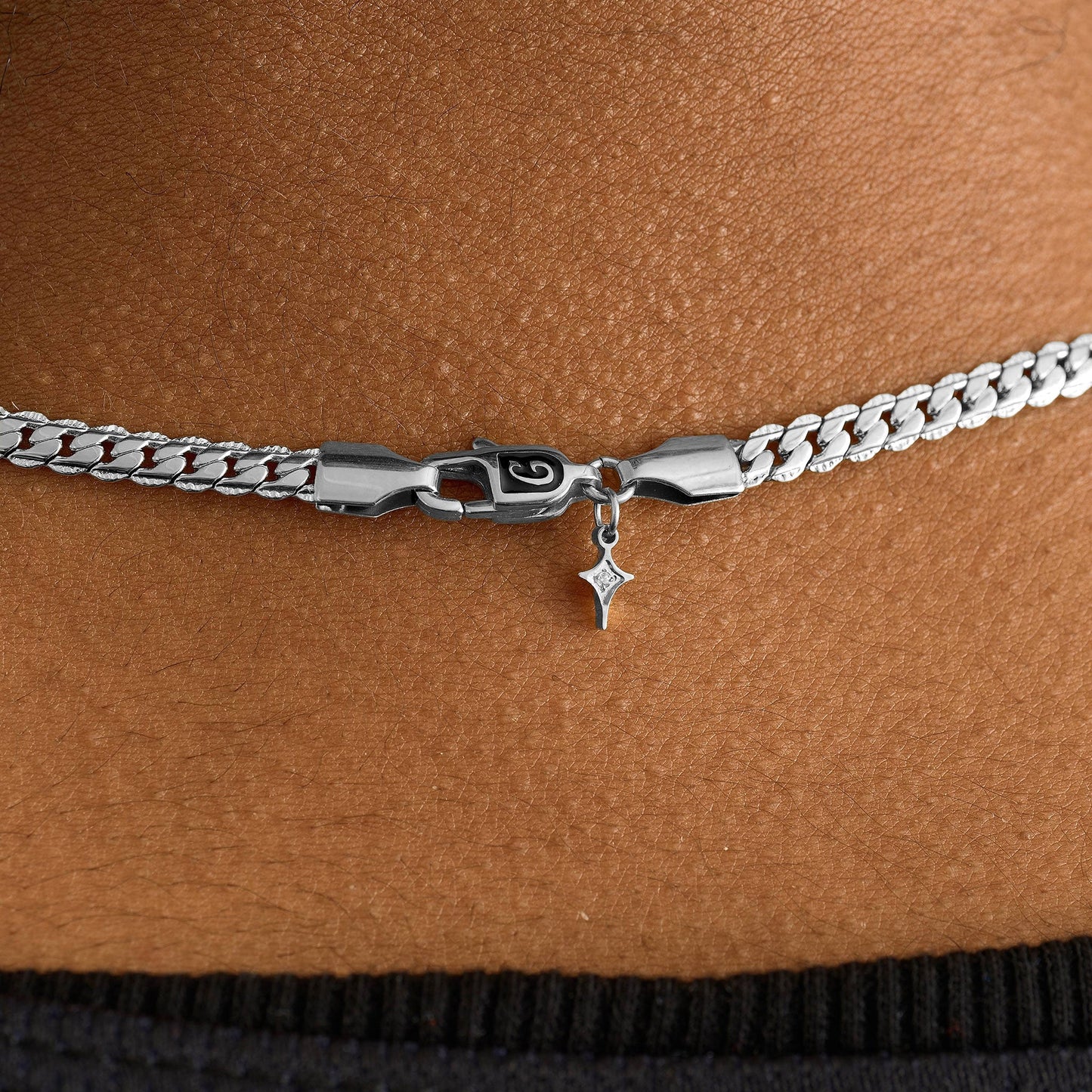 Curb Chain in White Gold - 4mm