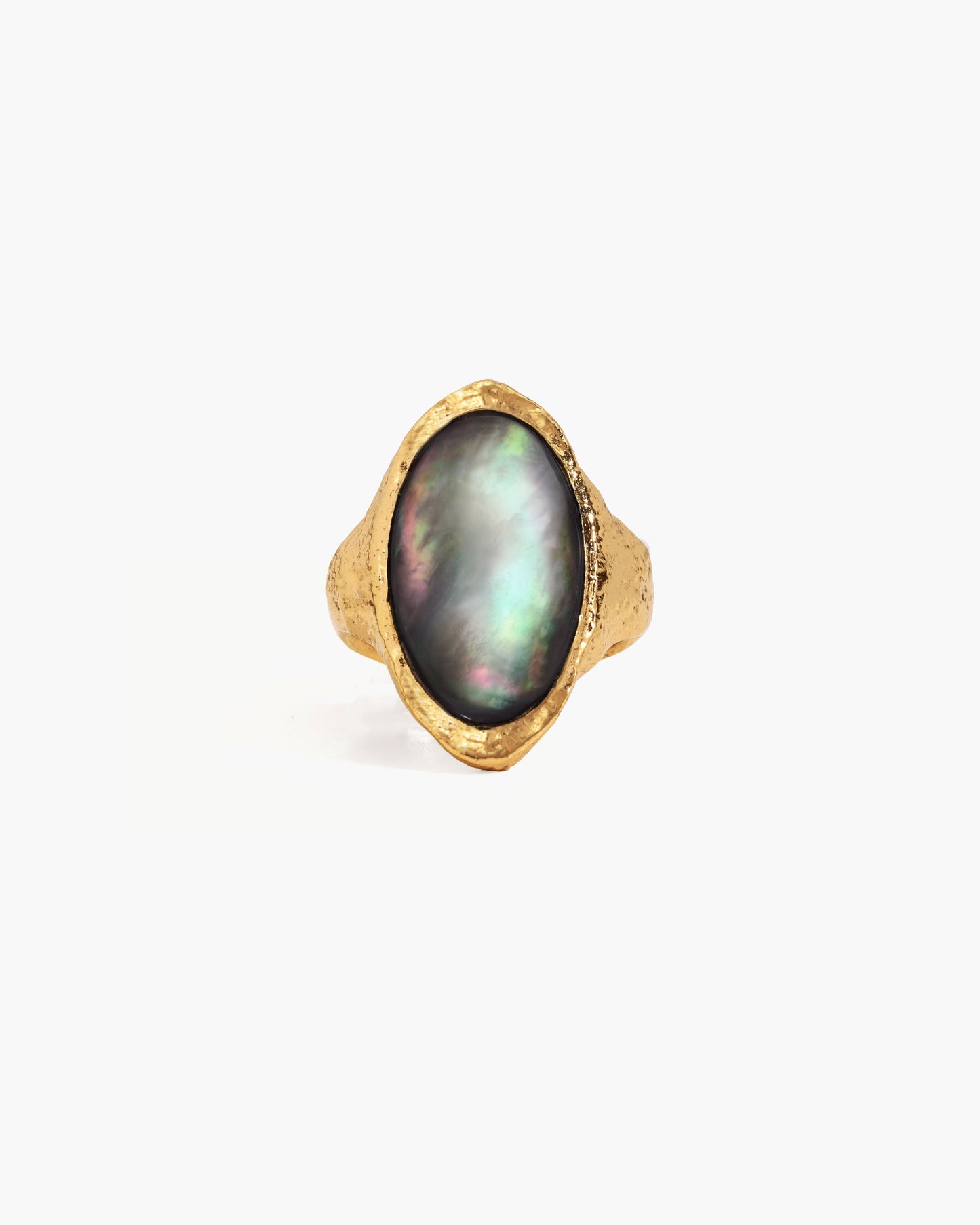 Midnight Oval Shell Ring in Silver