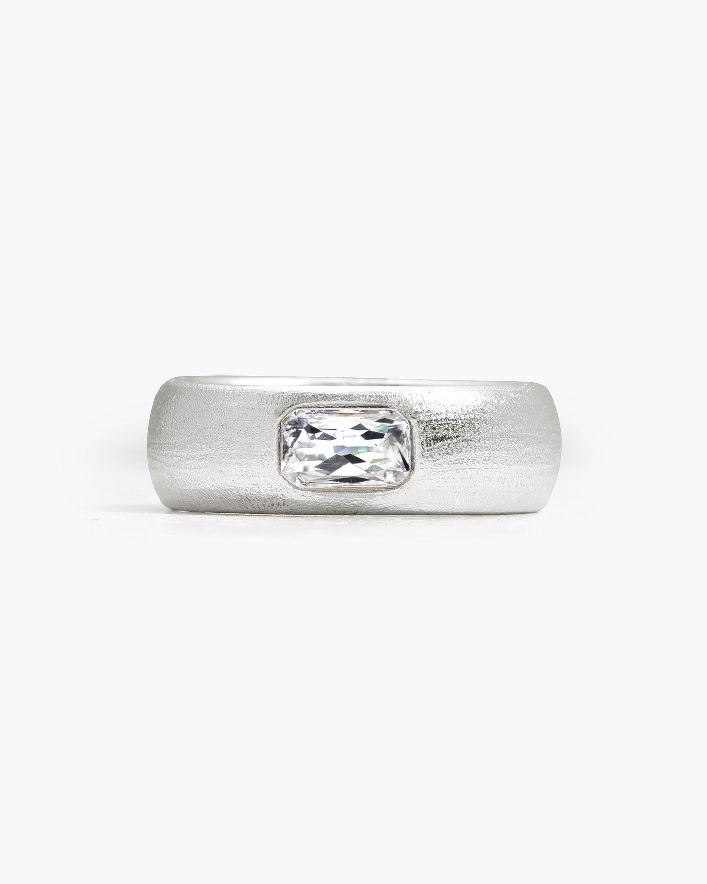 Hush Ring in Silver