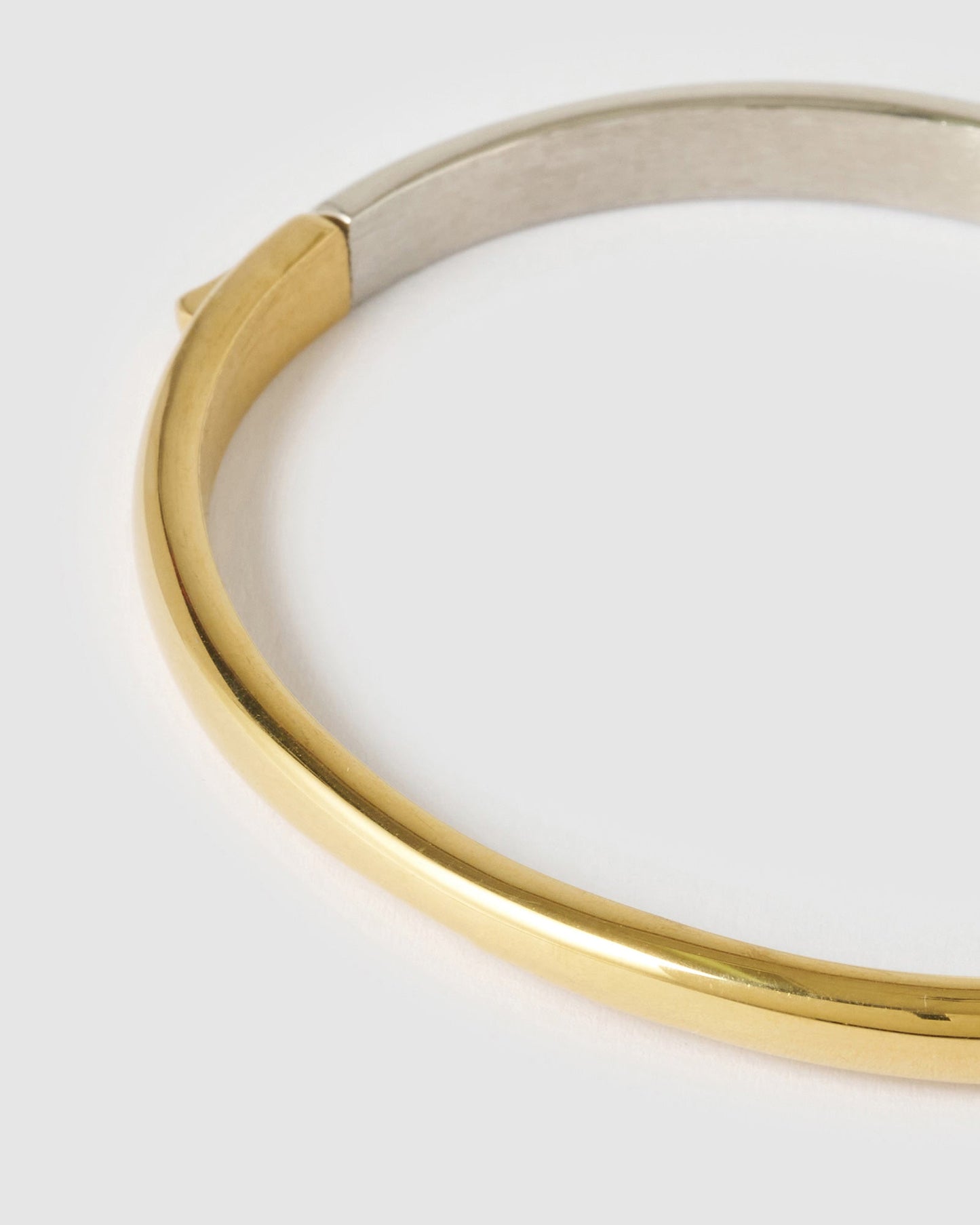 Axel Two-Tone Cuff