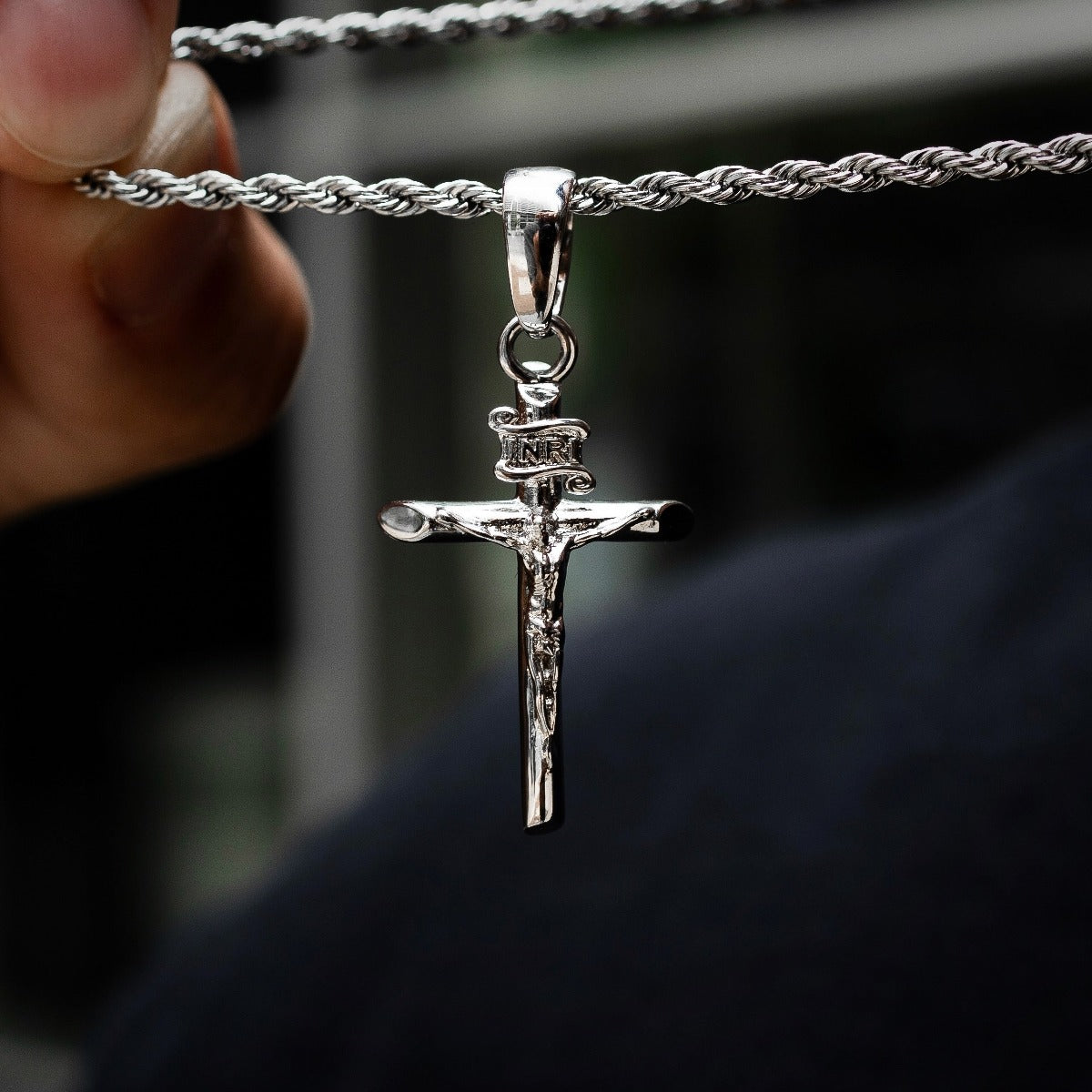 Crucifix Pendant + 2MM Rope Chain Bundle in White Gold