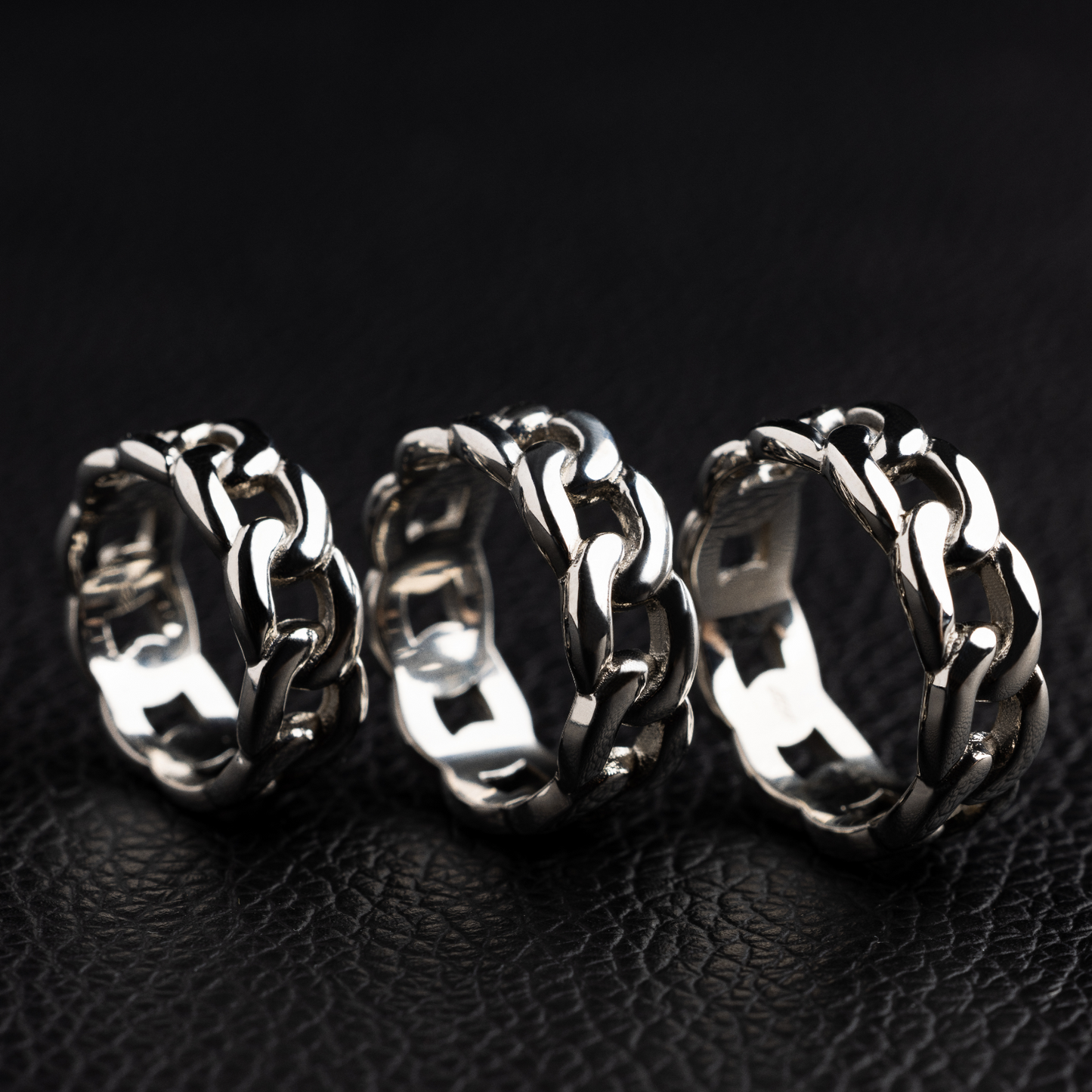 Cuban Band Ring in White Gold - 7mm
