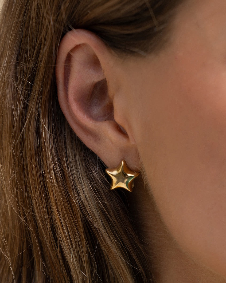Star Struck Gold Earrings