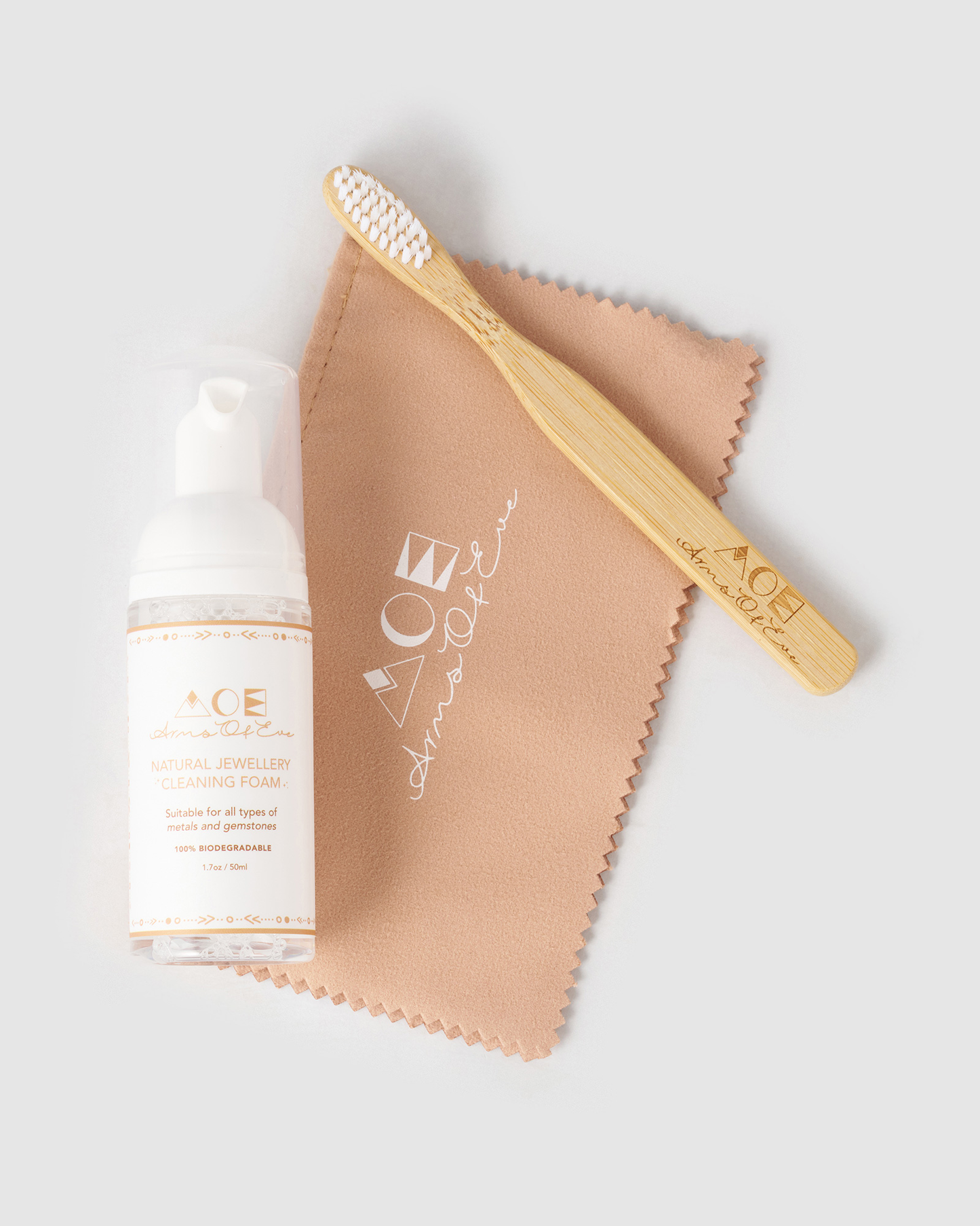 Arms Of Eve Jewellery Cleaning Kit