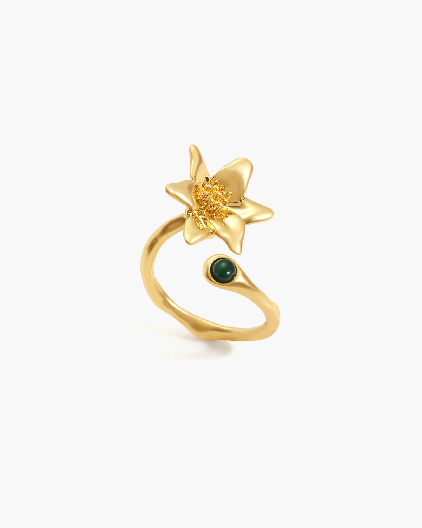 Lily Ring in Gold