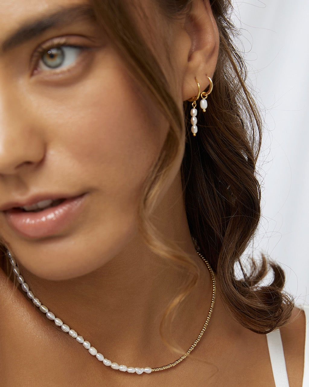 Cordelia Pearl Earrings - Gold