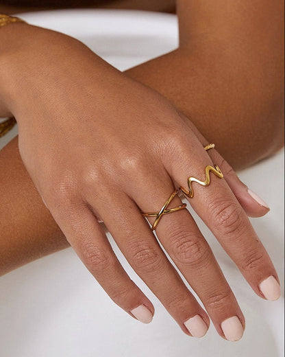 Azalea Gold Ring