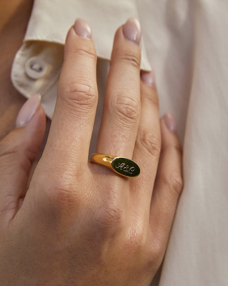 Aster Gold Signet Ring