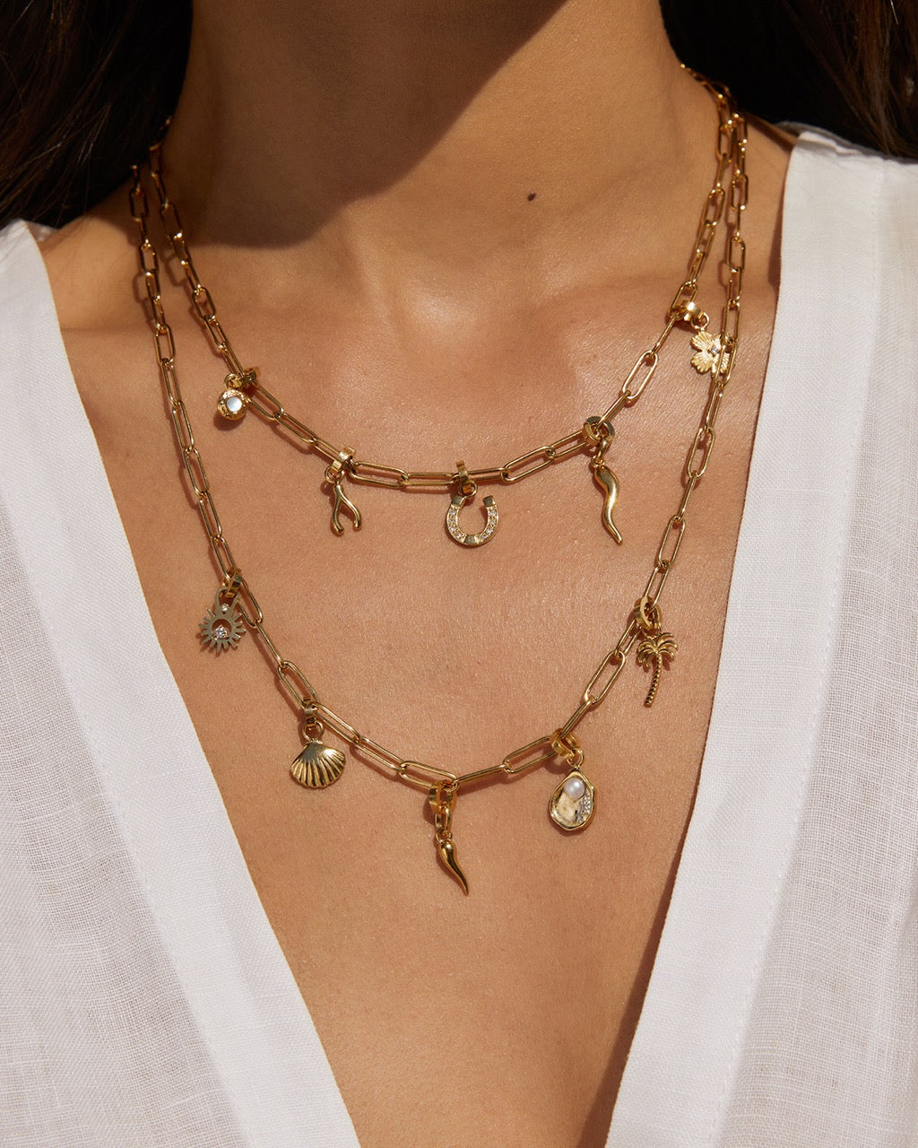 Lucky Horseshoe Charm - Gold