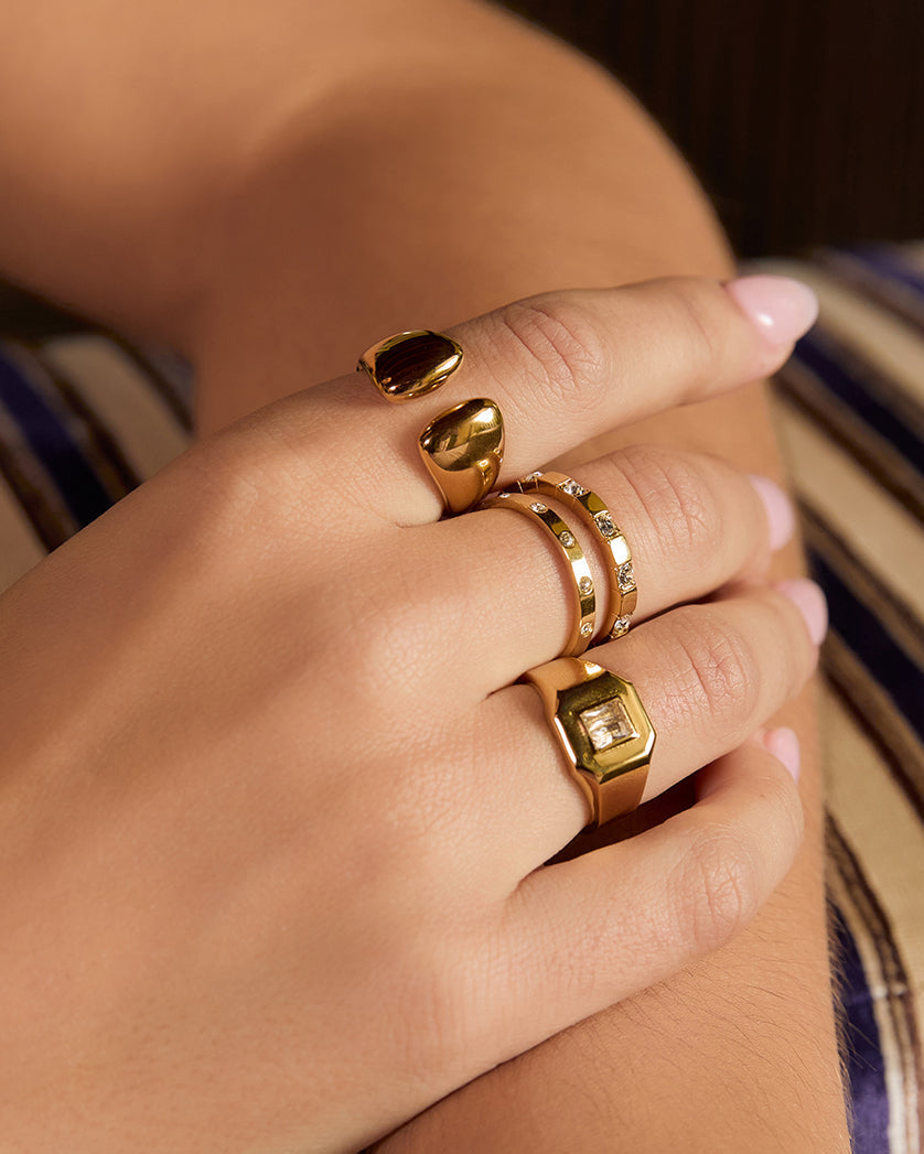 Beau Gold Ring