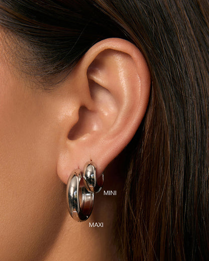 Cassie Silver Hoop Earrings