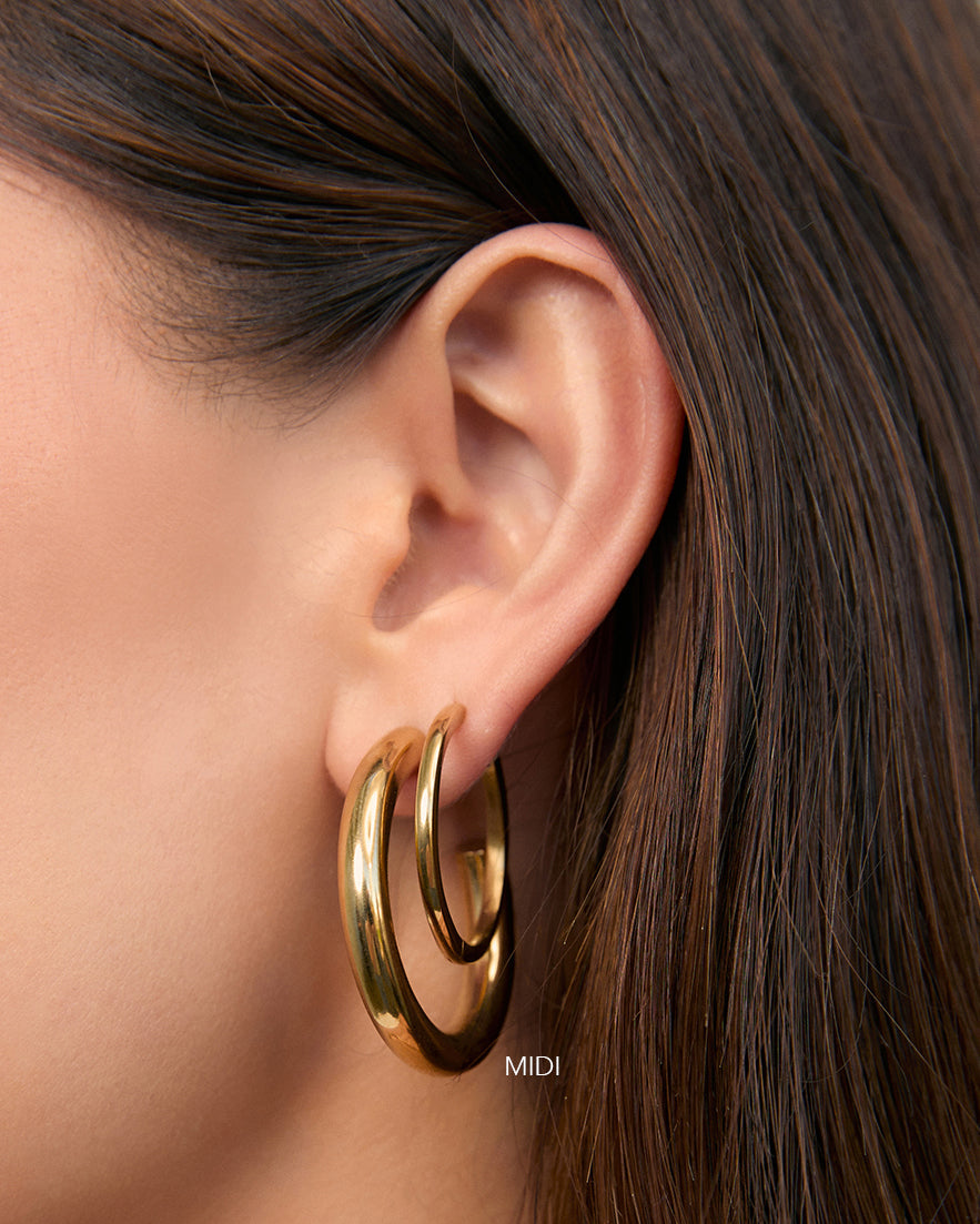 Chlo Gold Hoop Earrings