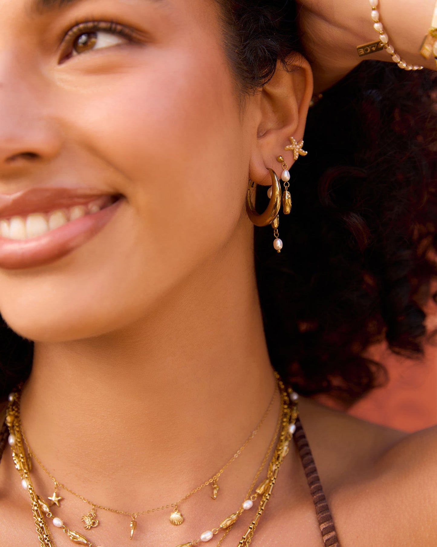 Riley Gold Hoop Earrings - Small