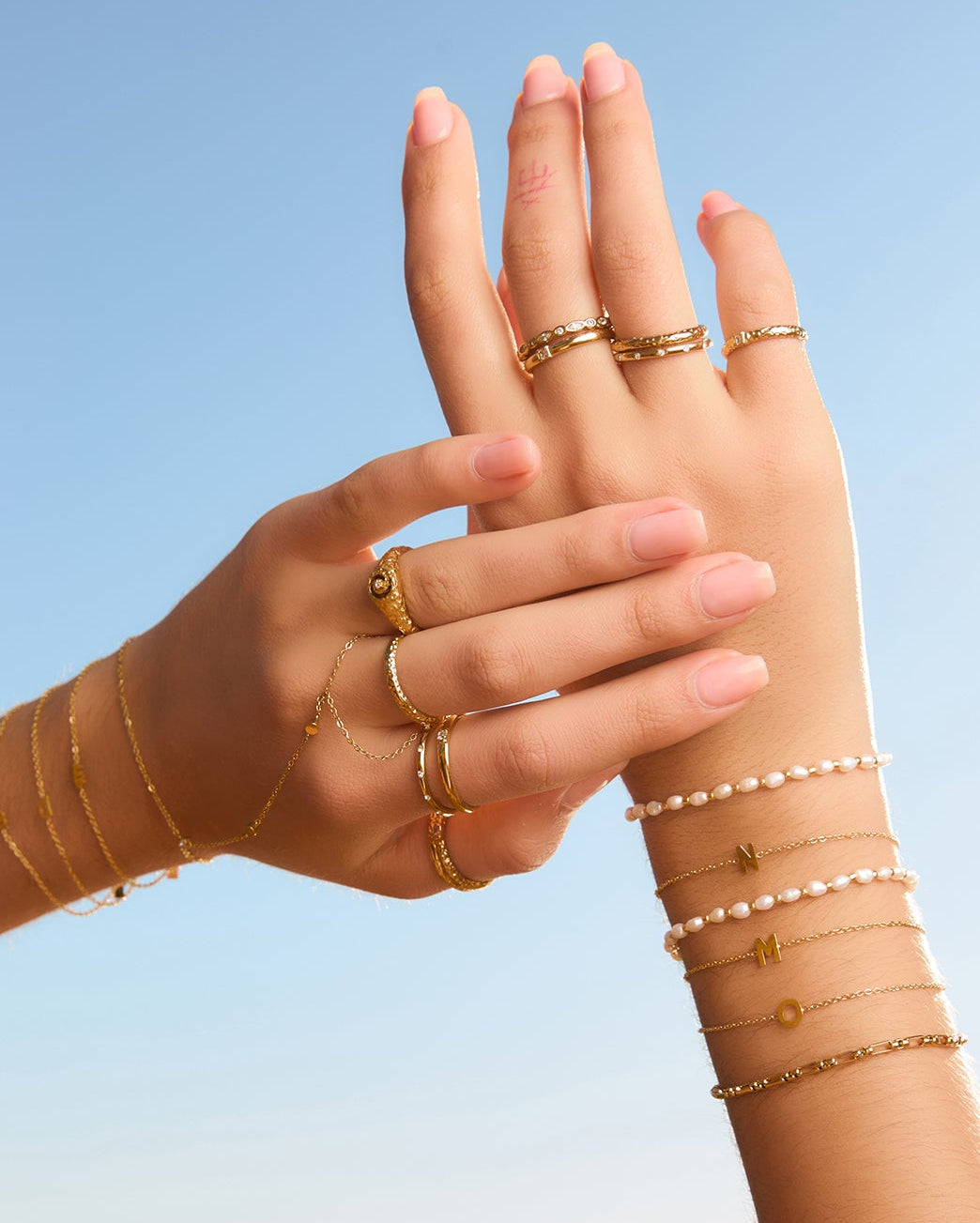 Levi Gold Ring