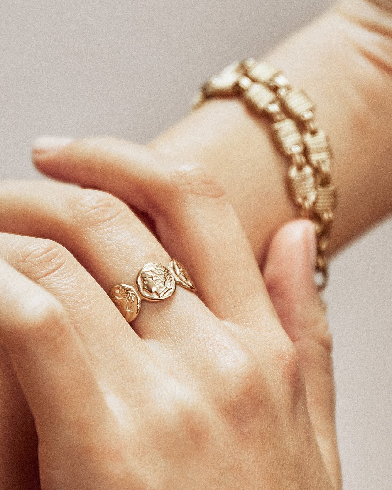 Oscar Gold Ring