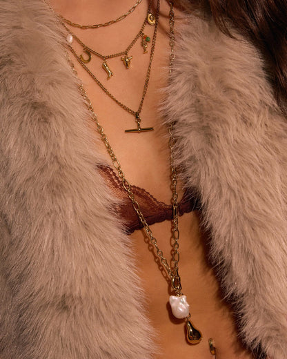 Victoria Pearl Necklace