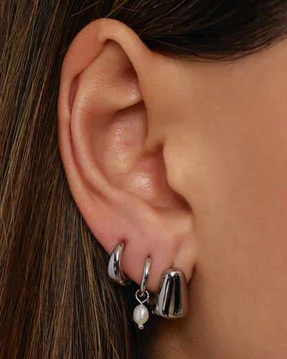 Cordelia Pearl Earrings - Silver