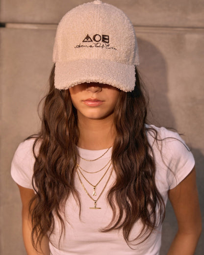 Arms Of Eve Boucle Cap - Vanilla
