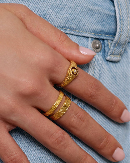 Levi Gold Ring