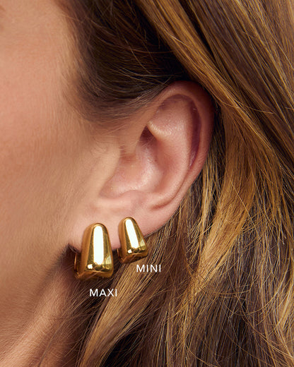 Tess Gold Hoop Earrings