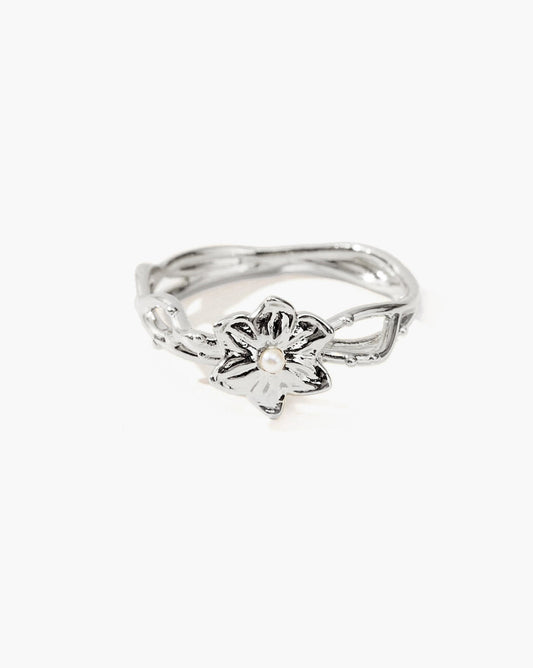 Victoria Ring in Silver