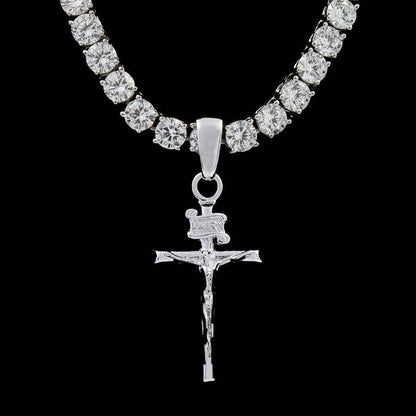 Crucifix Pendant in White Gold