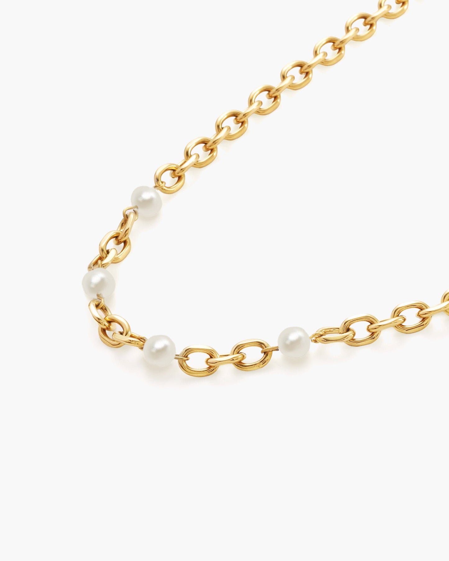Gold Essence Pearl Necklace
