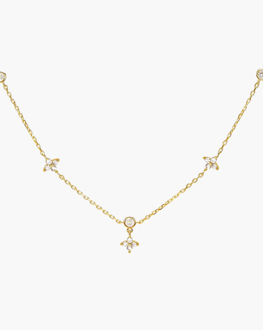 Lucky Clover Necklace in Gold