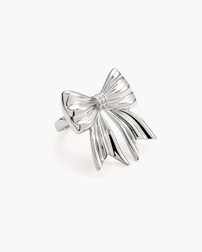 Bow Ring in Silver